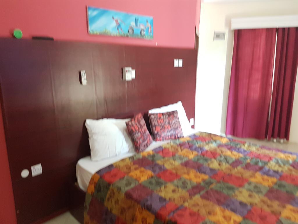 Legacy Tribe Beach Resort Prampram Kültér fotó